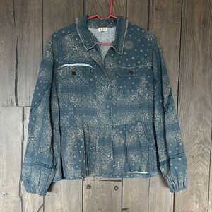 POL Women's Blue Patterned Shacket With Lace Detail